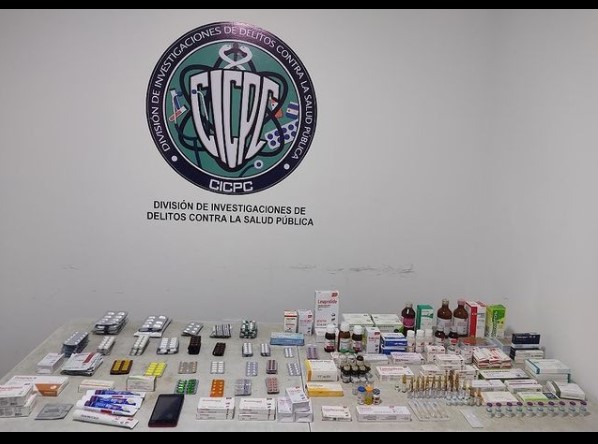 Mujer quedó detenida por hurtar medicamentos del IVSS, La Guaira