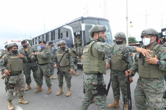 Soldados intervinieron en el penal de Guayaquil tras enfrentamiento Penal de Guayaquil