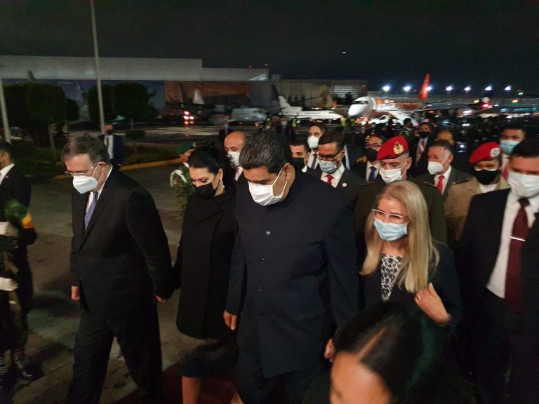 Nicolás Maduro está en México para participar en la cumbre de la Celac