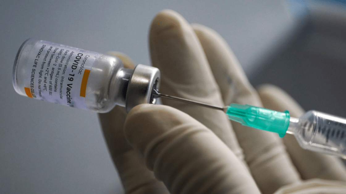 Chile aprueba uso de vacuna china en niños