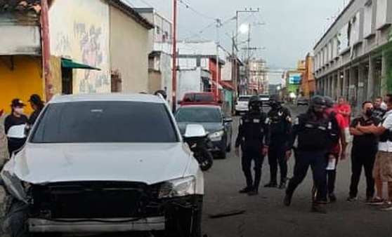 Robo a un comerciante asiático en Barquisimeto terminó con dos delincuentes muertos