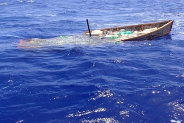 Naufragio en Delta Amacuro: Pescadores de Guyana rescatan a dos tripulantes