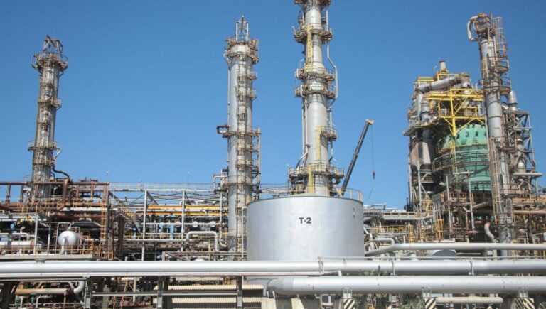 ¡Aumenta la gasolina! Arranca planta catalítica de refinería Cardón en Falcón