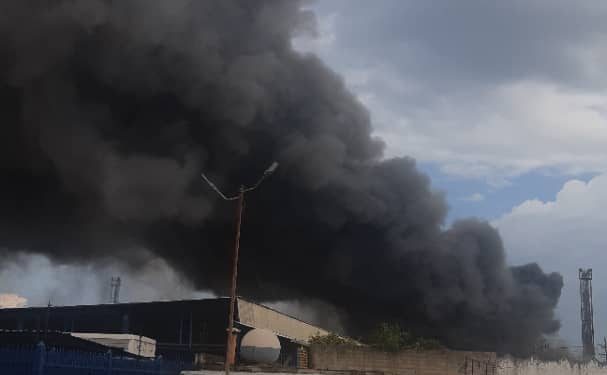 Se produjo un Incendio en las antiguas instalaciones de Sidetur (+Fotos)