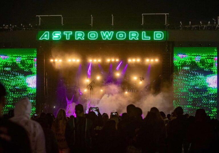 Al menos ocho muertos y decenas de heridos en festival de música Astroworld