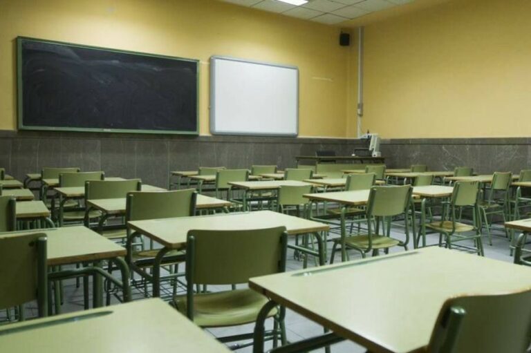 Suspenden clases presenciales en 24 escuelas del país