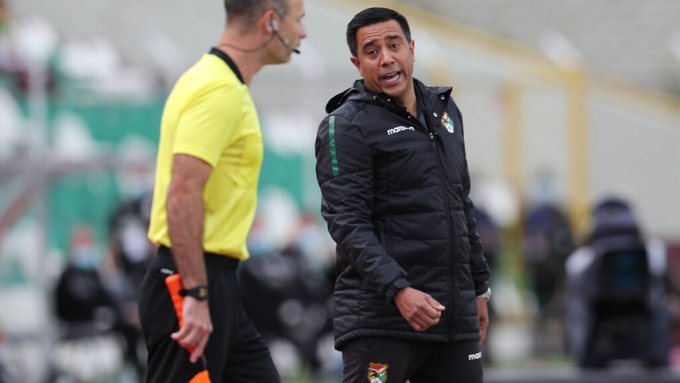 César Farías dijo que podría dejar la selección de Bolivia tras amenazas