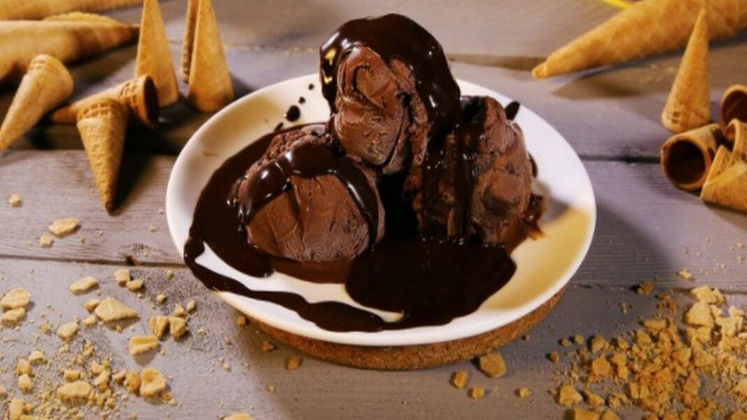 helado de chocolate - helado de chocolate