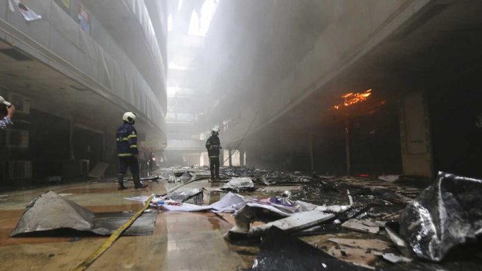 Incendio de un hospital para pacientes con Covid-19 dejó 10 muertos