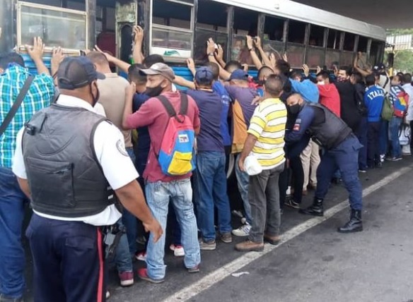 Policía de Carabobo mantiene vigilancia en el transporte público