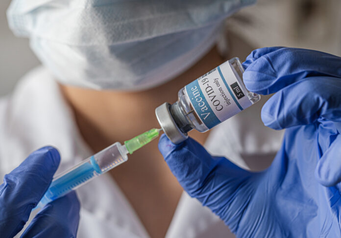 Canadá aprueba vacuna de Pfizer