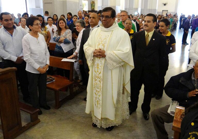 Falleció Monseñor Adán Ramírez, vicario general de la Arquidiócesis de Caracas