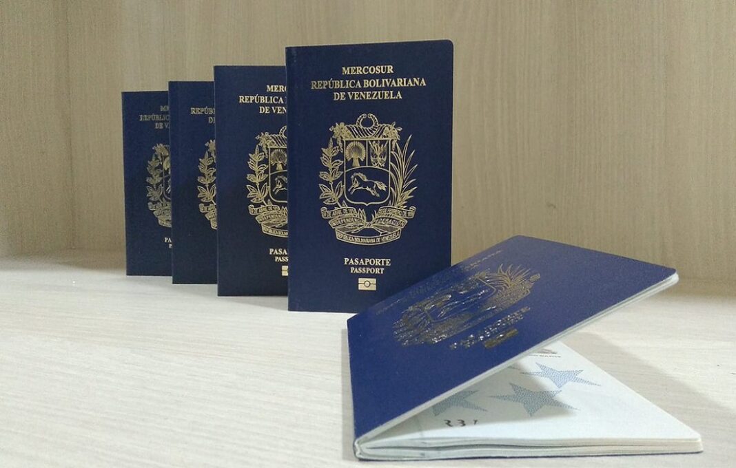 venezolanos Madrid pasaportes