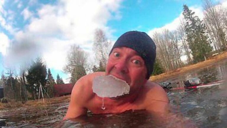 Muere youtuber noruego tras caer a un lago congelado
