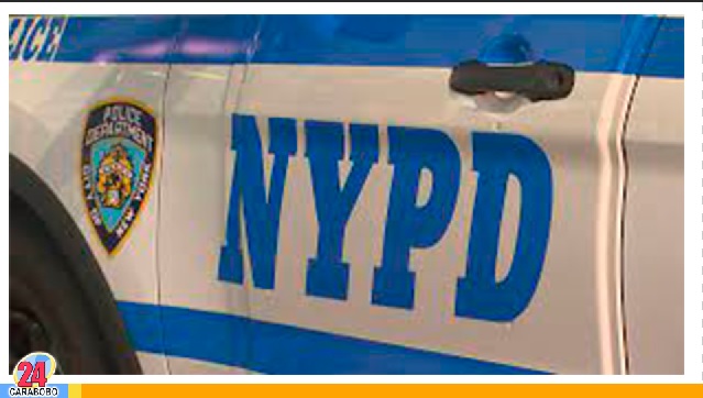 fiesta navideña de la Policía de Nueva York - fiesta navideña de la Policía de Nueva York