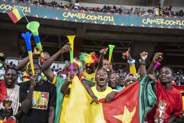 Estampida antes de un partido en la Copa Africana deja 8 muertos