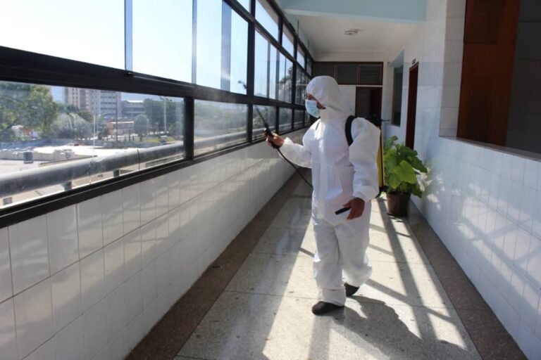 Alcaldía de Naguanagua intensificó desinfección en más de 50 planteles educativos
