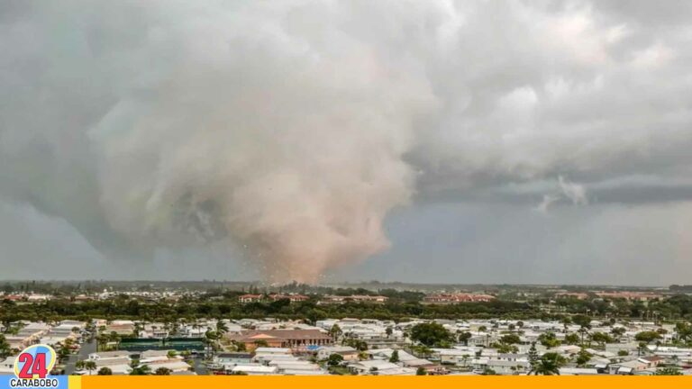 Tornado pasa por Florida y causa estragos en vecindarios del condado Lee