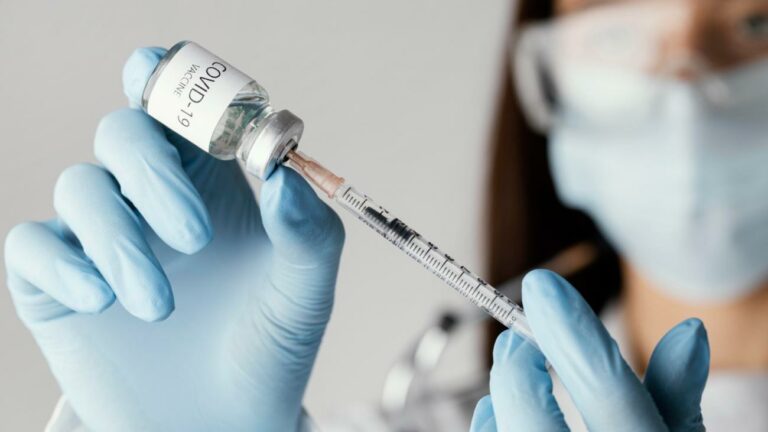 Comenzó jornada de vacunación para venezolanos en Bogotá