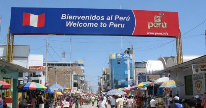 Perú mantiene cierre de fronteras