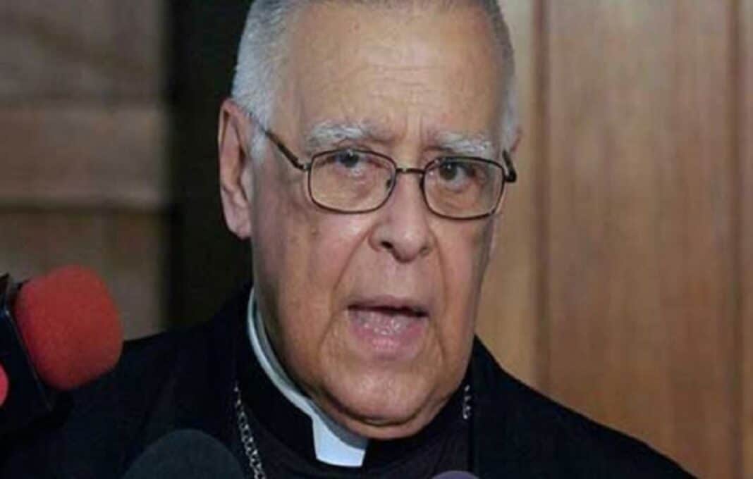 Monseñor Roberto Lückert recibió el alta médica tras superar el Covid-19