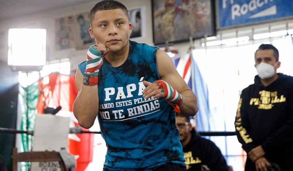 Pitbull Cruz, el boxeador mexicano que aun perdiendo se hizo estrella