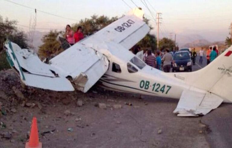 Al menos siete muertos luego de que una avioneta se estrelló en Perú
