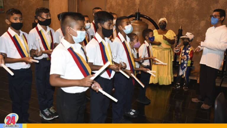 Firman convenio para incorporar a niños al sistema de orquestas desde las escuelas