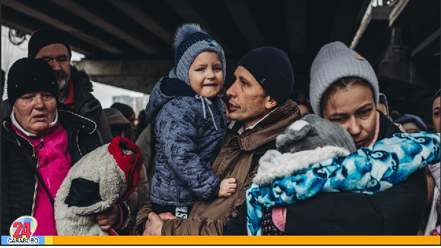 Rusia abre más corredores humanitarios en Kiev