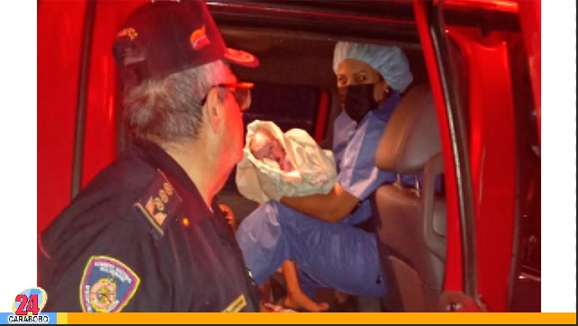Mujer dio a luz en un camión de bomberos en Boca de Aroa
