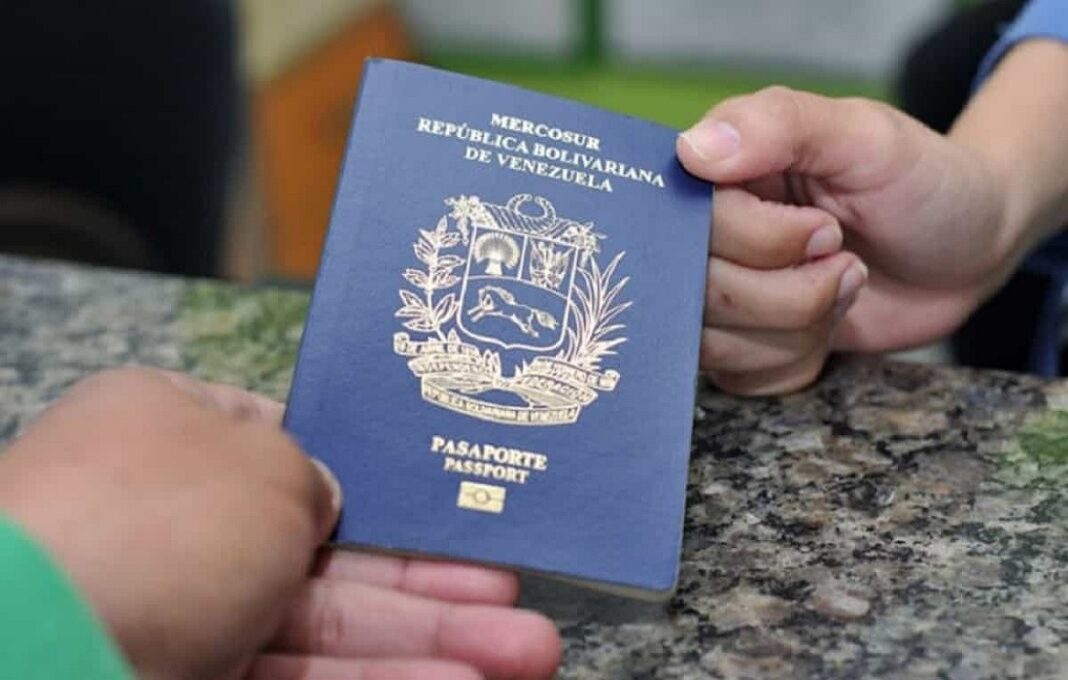 Venezolanos podrán solicitar prórroga de pasaporte desde cualquier país
