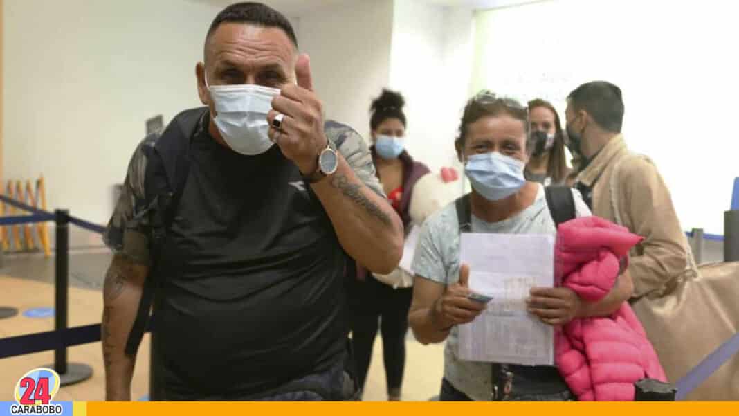 venezolanos regresan a su país