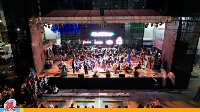 Orquesta Sinfónica de Carabobo en Multimax Valencia