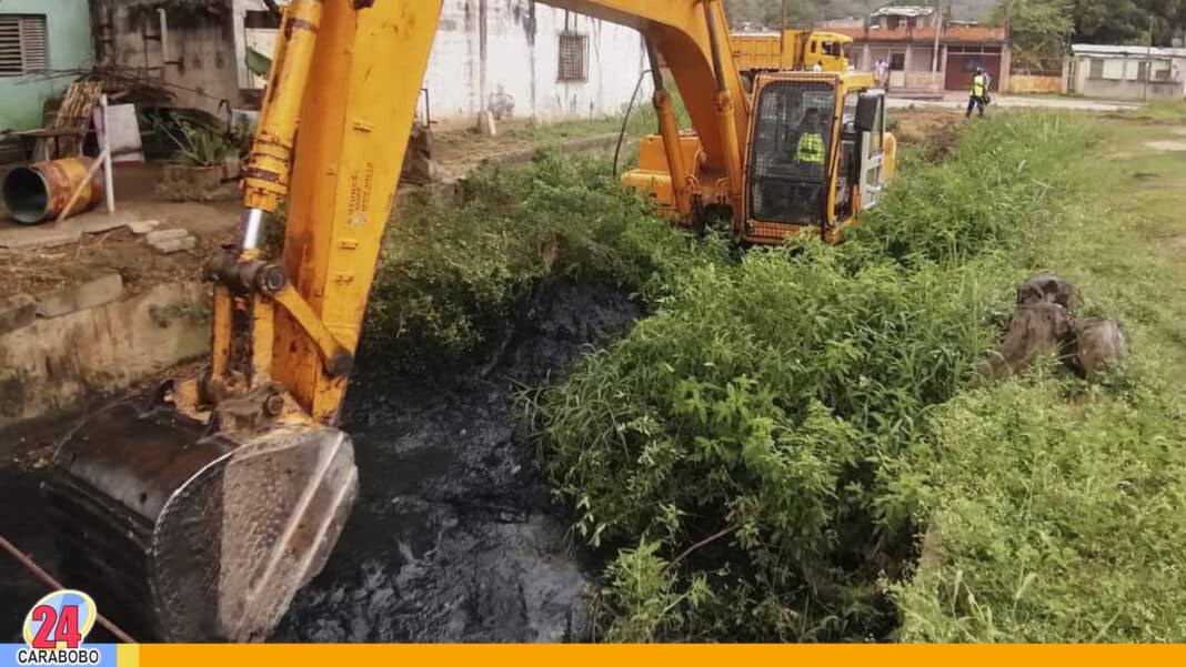 limpieza de los principales canales en Puerto Cabello