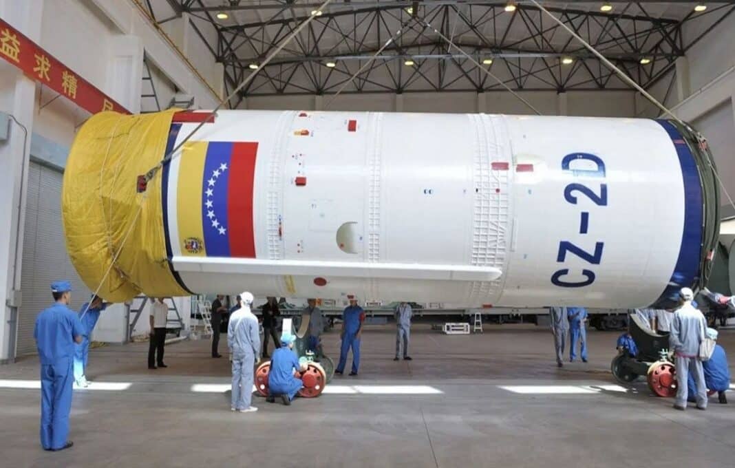 Rusia y Venezuela establecieron acuerdo de cooperación la para exploración del espacio