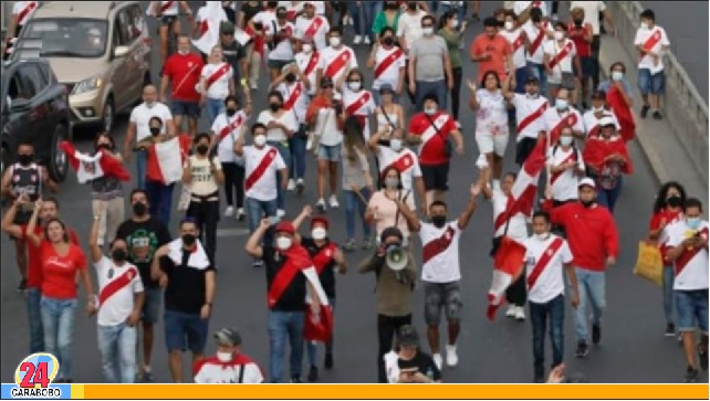 Ola de protestas en Perú - Ola de protestas en Perú