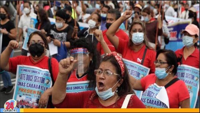 Continúan manifestaciones en Perú y la inflación se dispara