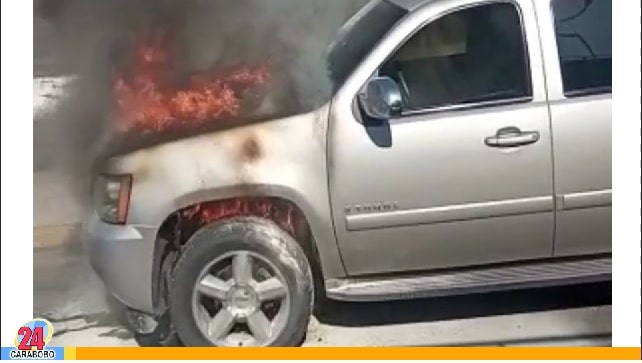 Incendio de una camioneta - Incendio de una camioneta