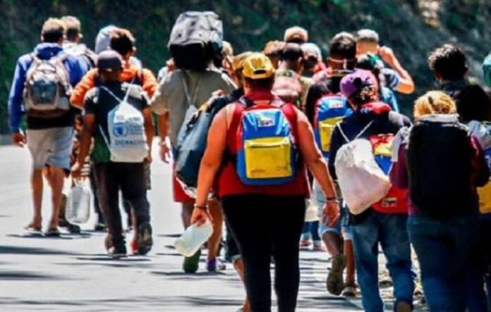 340.761 venezolanos que emigraron volvieron al país