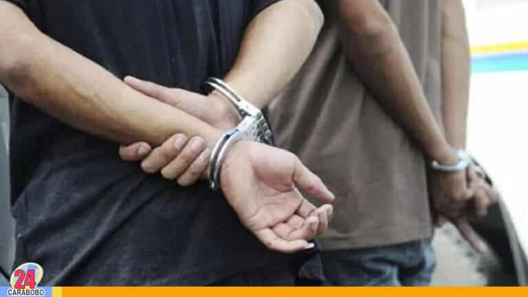 Dos hombres detenidos por golpear salvajemente a una joven en Aragua