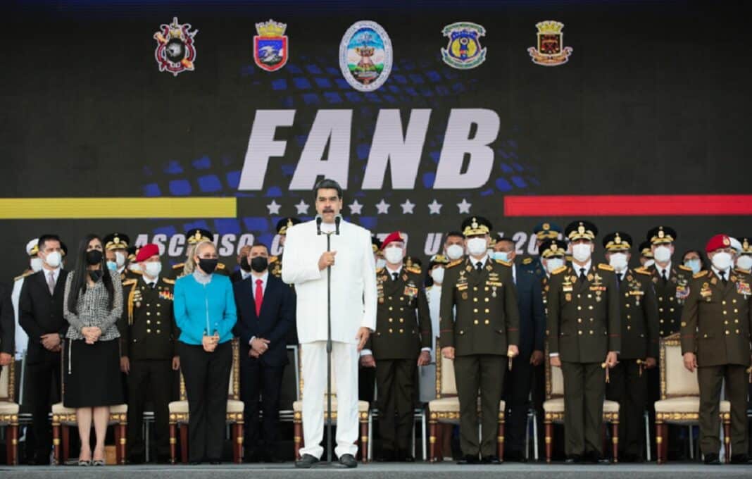 Maduro designó a los nuevos integrantes del Estado Mayor de la FANB