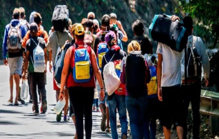Colombia: Venezolanos recurren a comercios informales como principal fuente de ingreso