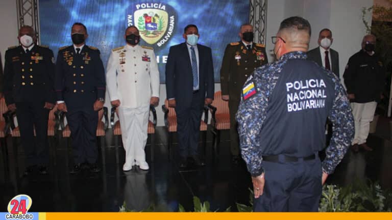 Ascendidos 580 funcionarios de la PNB en Carabobo