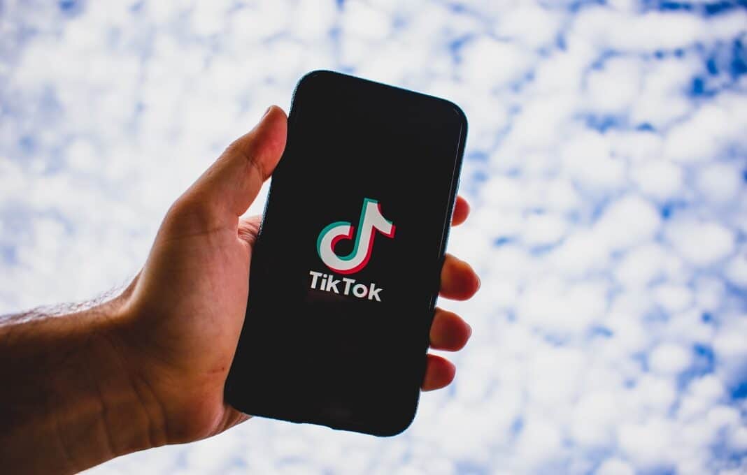 TikTok clasificará videos de acuerdo a la edad de sus usuarios