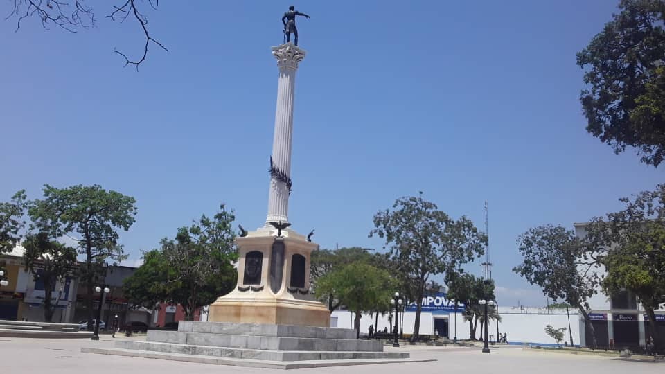 Arreglos en la Plaza Bolívar - Arreglos en la Plaza Bolívar