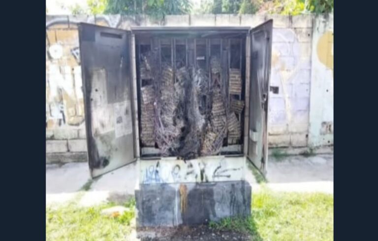 Delincuentes prendieron fuego a casillero de Cantv en El Samán