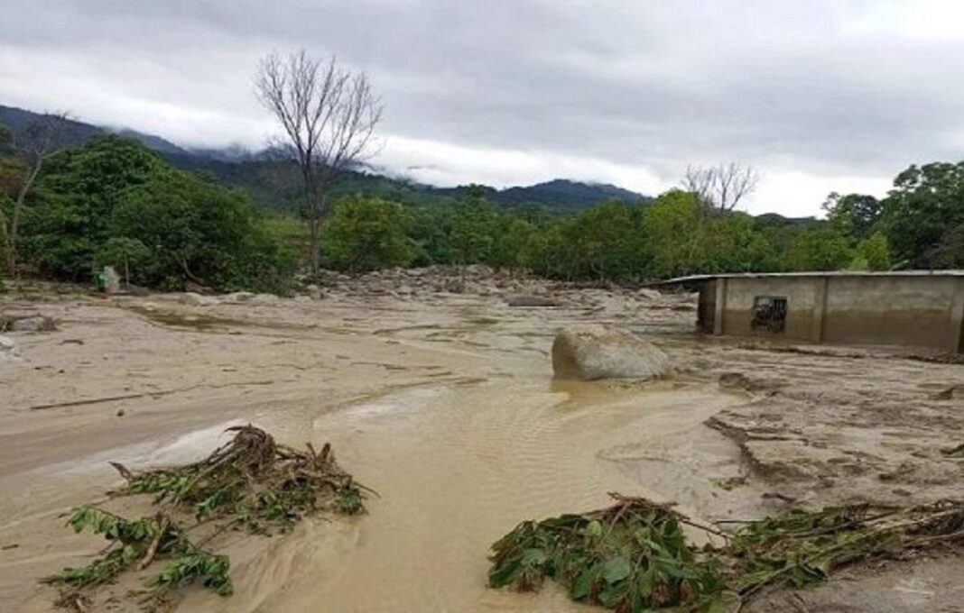 Cojedes: lluvias provocaron el desbordamiento del río Mapuey