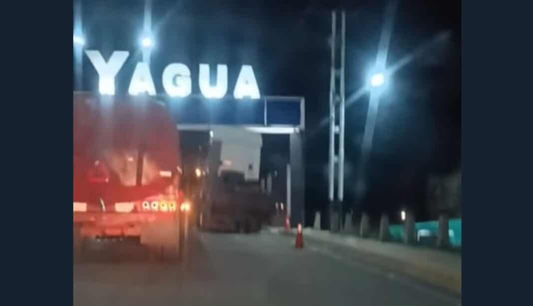 Chuto de gandola quedó estancado en Arco de Mango en Yagua