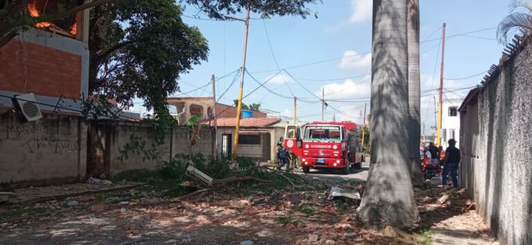 Explosión en la urbanización Ritec dejó seis heridos (FOTOS)