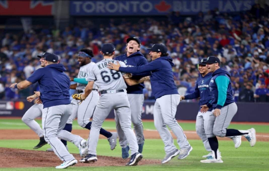 Seattle y Filadelfia avanzaron a la Serie Divisional